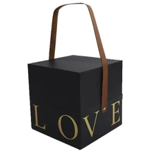 Подарочная коробка с ручкой LOVE черная, L - 18,5х18,5х19 см: Производитель Украина