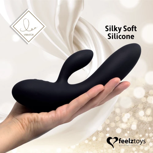 Гнучкий вібратор кролик з двома моторами FeelzToys Lea Rabbit Vibrator Black: Тип управління кнопкове