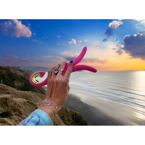Gvibe 3 Candy Pink - анатомічний вибромассажер, 17х3.5 см: Для кого унісекс