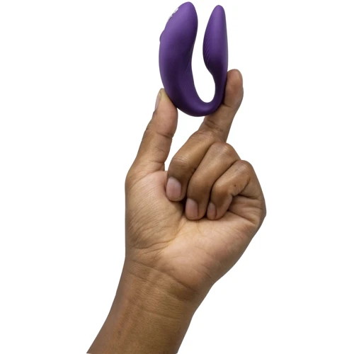 Смарт-вібратор для пар We-Vibe Chorus Purple, сенсорне керування вібраціями стисненням пульта фото 12
