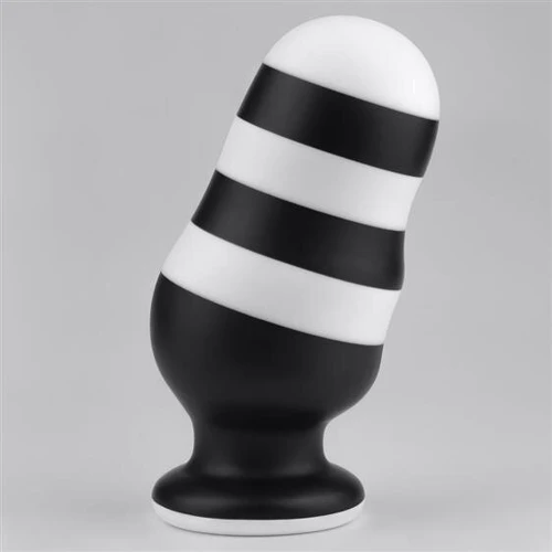 Анальная пробка LoveToy X-Missioner Butt Plug 7": Материал Силикон