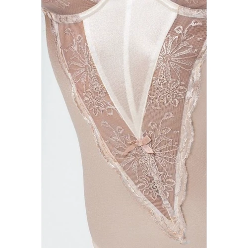Изысканное боди Passion LOTUS BODY cream L/XL: Применение На тело