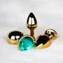 Металевий анальний затор Ouch! Heart Gem Gold - Emerald Green, М: Для кого Унисекс
